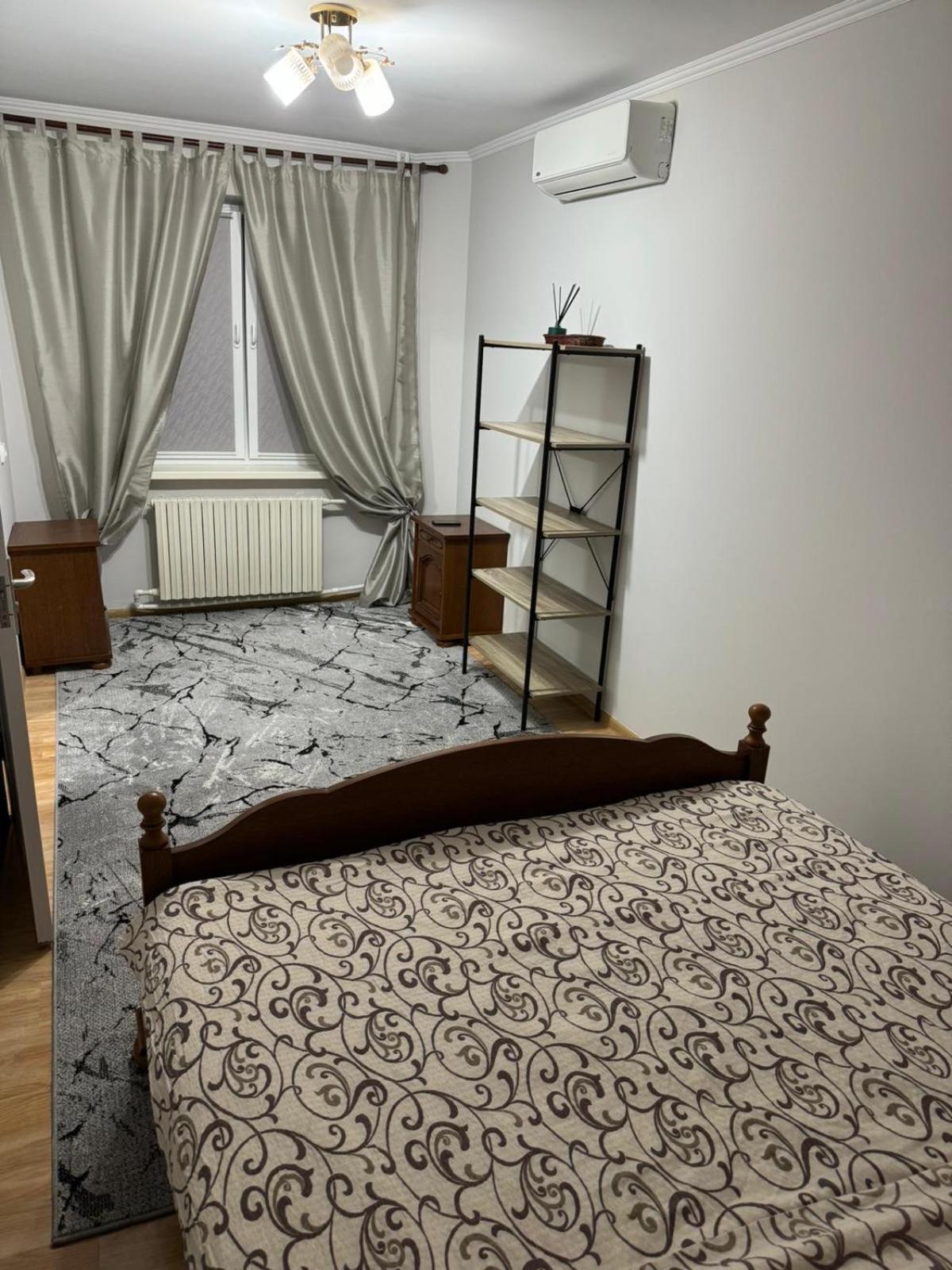 Apartament Str Grenoble Kišiněv Exteriér fotografie