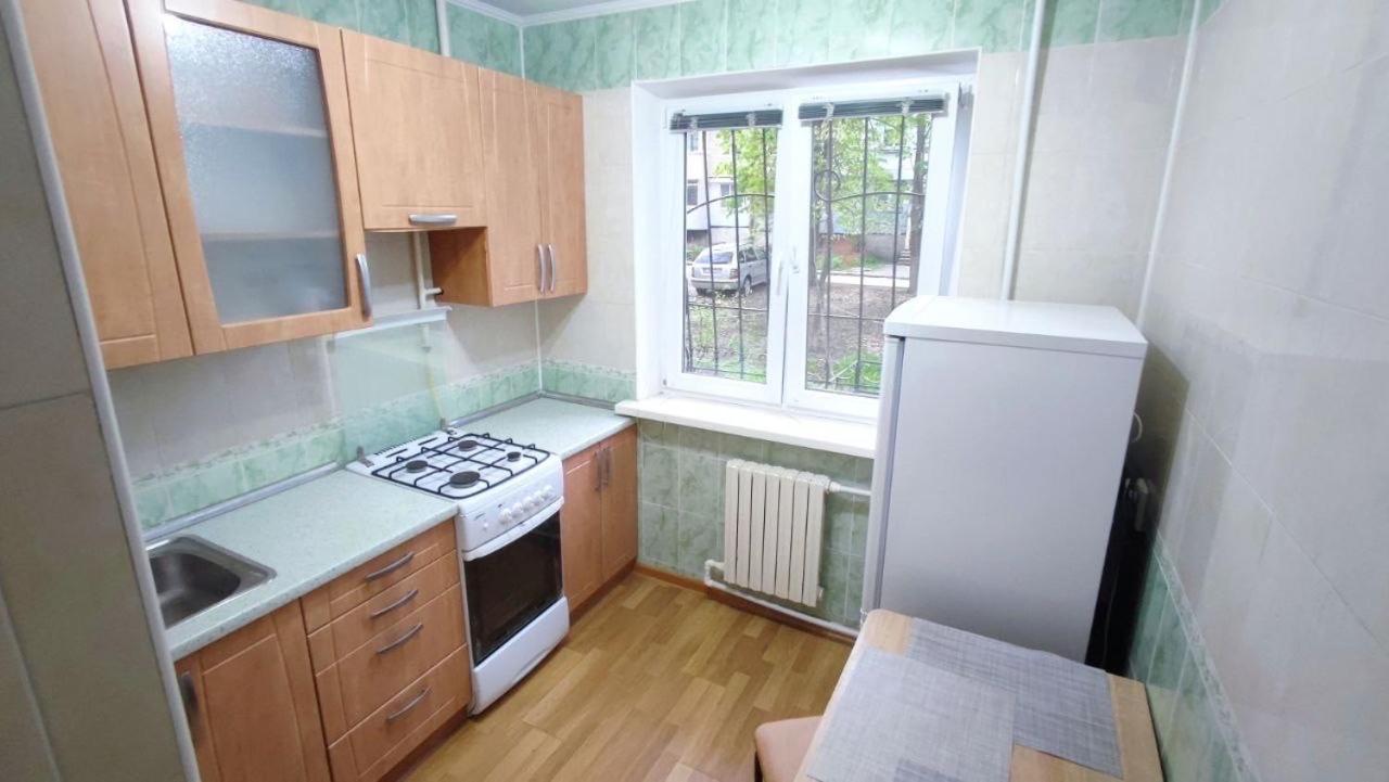 Apartament Str Grenoble Kišiněv Exteriér fotografie
